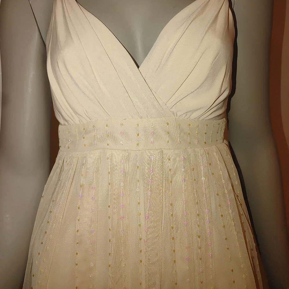 CONSTANCE MARIE DRESS - Picture 4 of 11